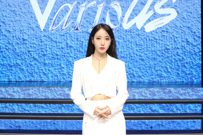 [SC현장] "여자친구와 달라"…흑화한 비비지, 이름 각인시킬 '풀업' …