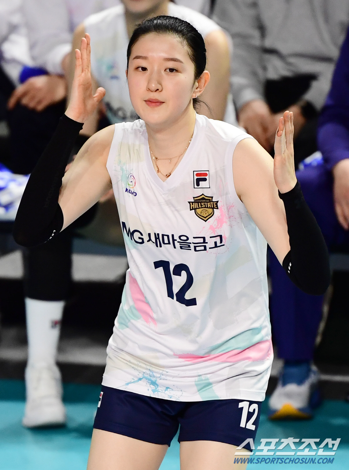 연경 언니 눈총에도~ '못말리는 코트위 춤꾼' 이다현 'V리그 댄스퀸' …