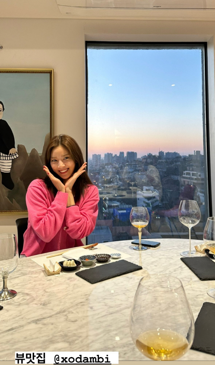 손담비♥이규혁 새 신혼집 공개.."뷰 맛집" 고급 레스토랑 느낌