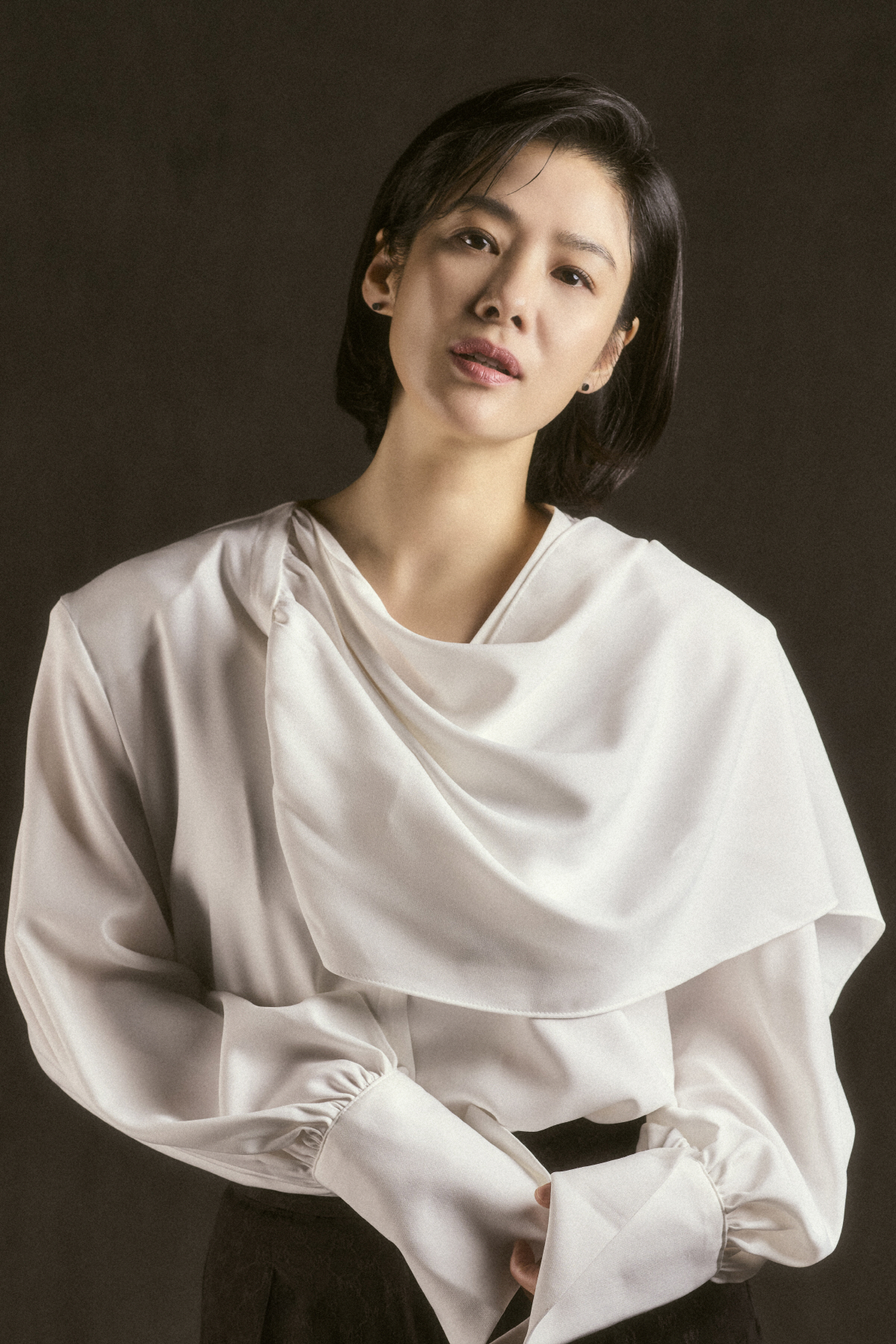 [SC인터뷰] "故강수연처럼 좋은 어른 되고파"…'정이' 김현주, 연기 …