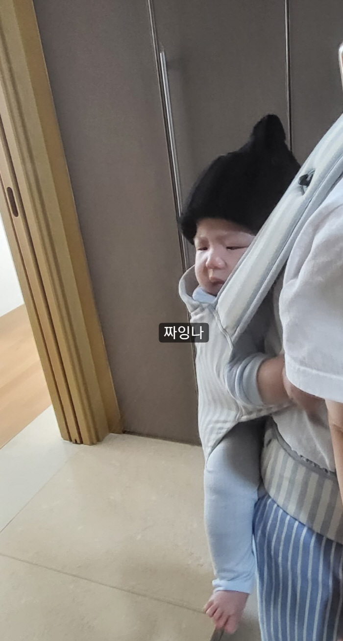 홍현희♥제이쓴 子, 모자 패션쇼에 인상 팍..."짜잉나"