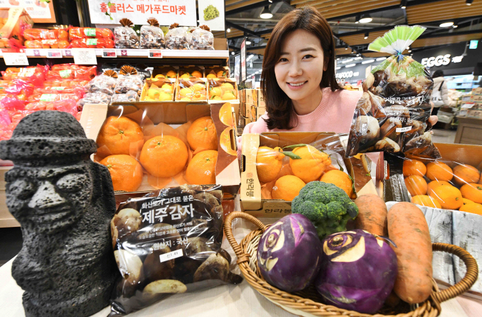 홈플러스, 제주산 신선 먹거리 최대 40% 할인 '제주물산전' 진행