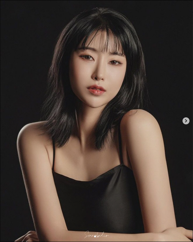 "개그우먼 이세영 맞아?" 성형 후 완전 달라진 새 프로필사진 공개