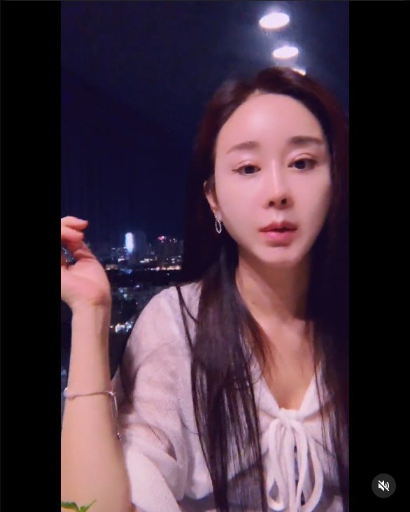 '진화♥' 함소원, 으리으리한 베트남 펜트하우스…"야경 맛집이네"