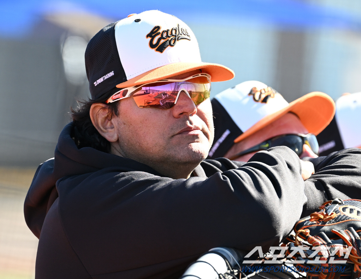 '천재타자'의 ML 성공을 보장한 수베로 감독. 그가 던진 물음표 하나[…