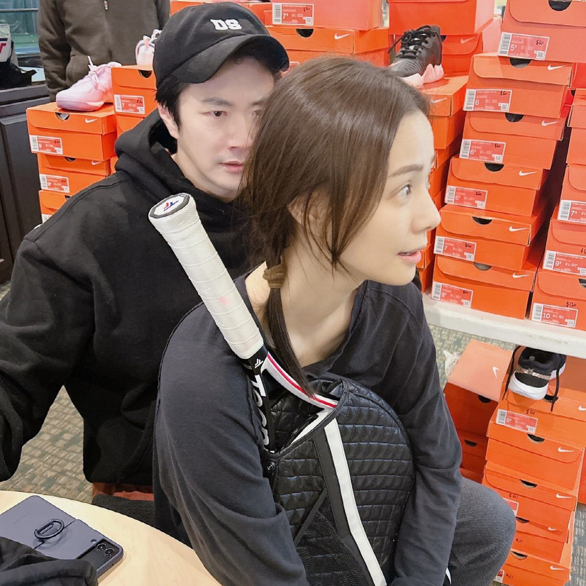 '권상우♥' 손태영, 부부 사진 공개 후 해명 "저희 행복해요"