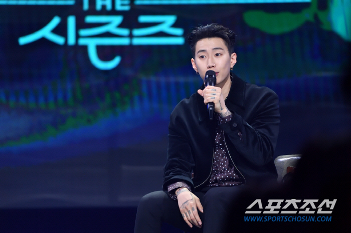 박재범, 혹독한 첫 MC 신고식? "머릿속이 하얗게 됐다"('더 시즌즈-…