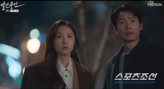 [SC리뷰]'빨간 풍선' 서지혜-이상우, '놀이터 키스'로 사랑 확인…장…