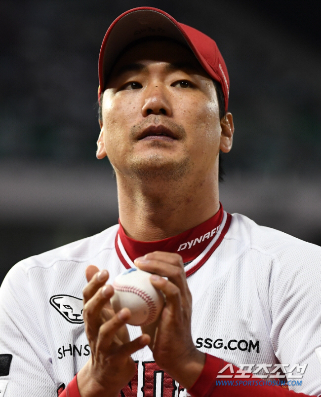 "작년엔 계약한 시기에 공 던져야…" 김광현의 시계는 3월 7일에 맞춰져…