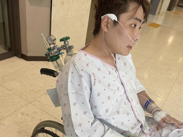 송필근, 산소호흡기 의존..몰라보게 야윈 얼굴 “괴사성 췌장염 투병 중”