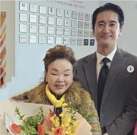 '욕쟁이 배우' 김수미 교회 집사 됐다..독실한 신현준 "너무 기뻐"