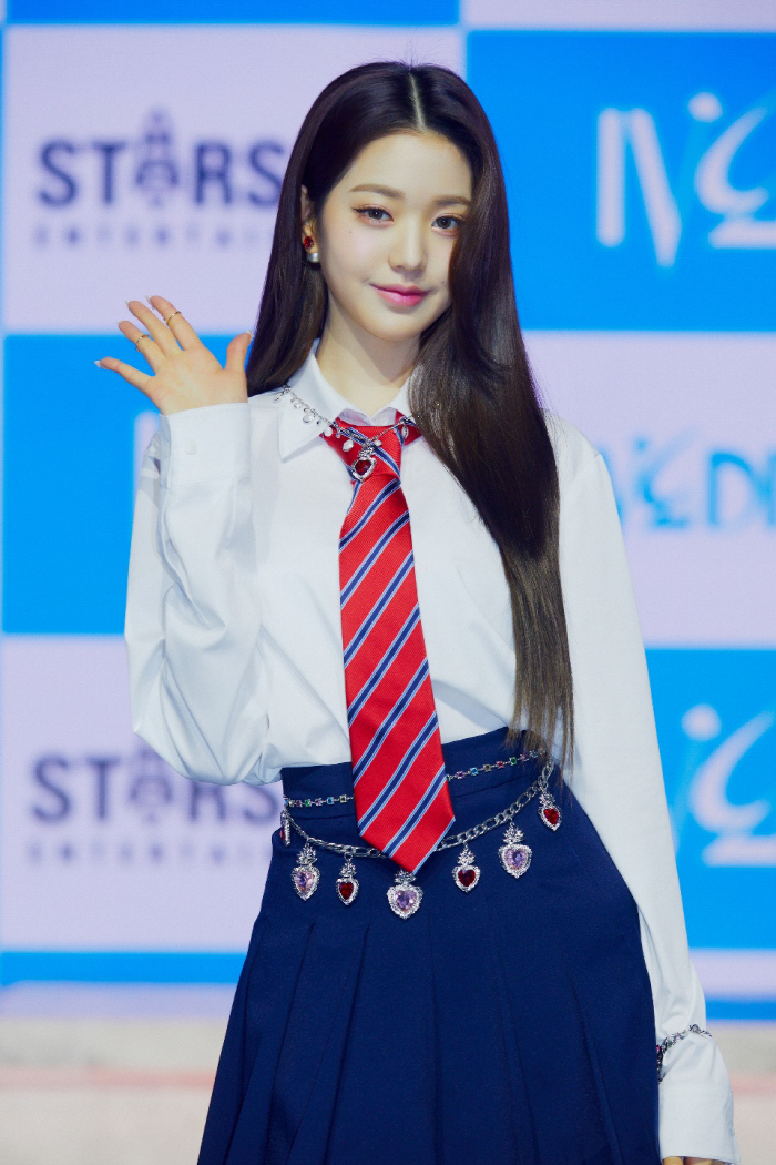 장원영, 오늘(9일) 서울공연예고 졸업 "스무살, 성숙한 모습 보일 것"