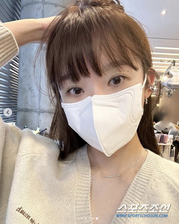'논란 또 논란' 강민경, 아무일 없었던 듯 'SNS 활동' 재개…"꿈이…