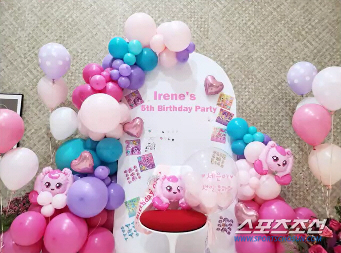 '백종원♥'소유진, 막내딸 생일에 집에 '포토월' 설치…"벽컬러랑 안어울…