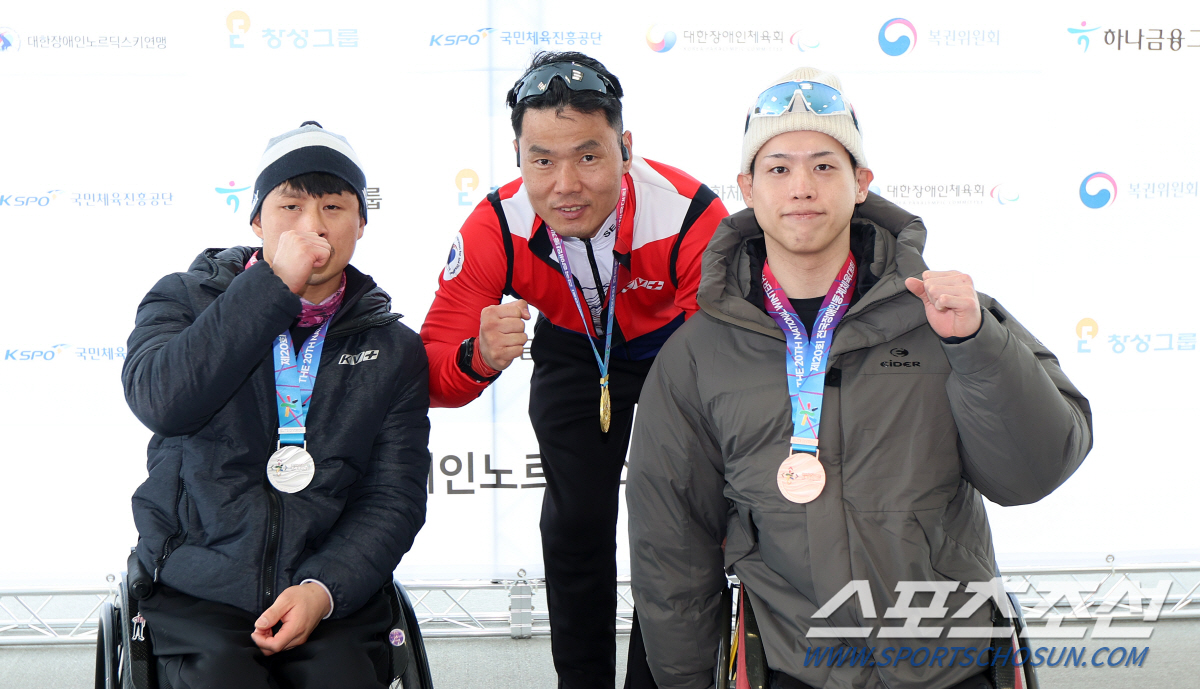"사상 최다 1025명"장애인동계체전 개막...'평창영웅'신의현,바이애슬…
