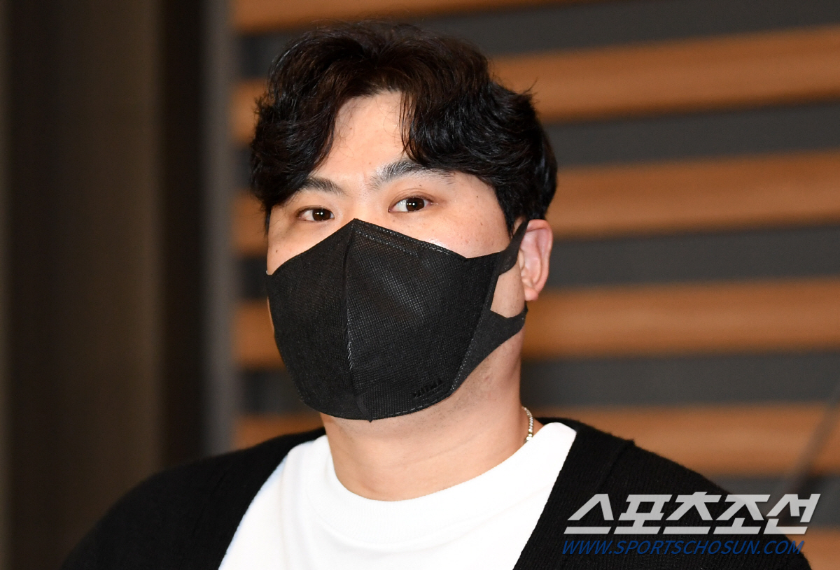 37세 투수에 이런 계약 없었다, 36세 RYU에 펼쳐질 시나리오는?