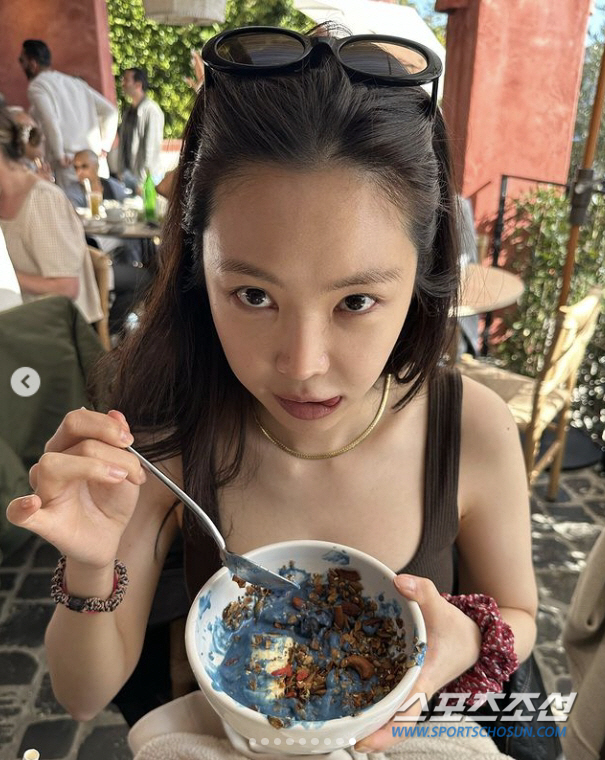 '대행사' 손나은, 재벌 오너가 3세의 '숨멎' 뒤태? 늘씬 다리에 섹시…