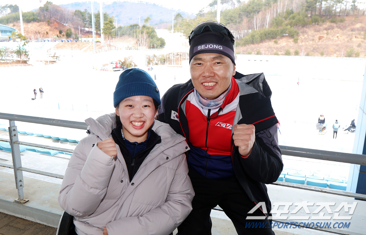 '17세 신성 MVP'김윤지,신의현X이도연 '평창레전드'선배들과 함께 꾸…