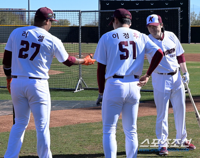 "3할4푼9리-113타점, 어디까지나 KBO 성적" 이정후를 보는 메이저…