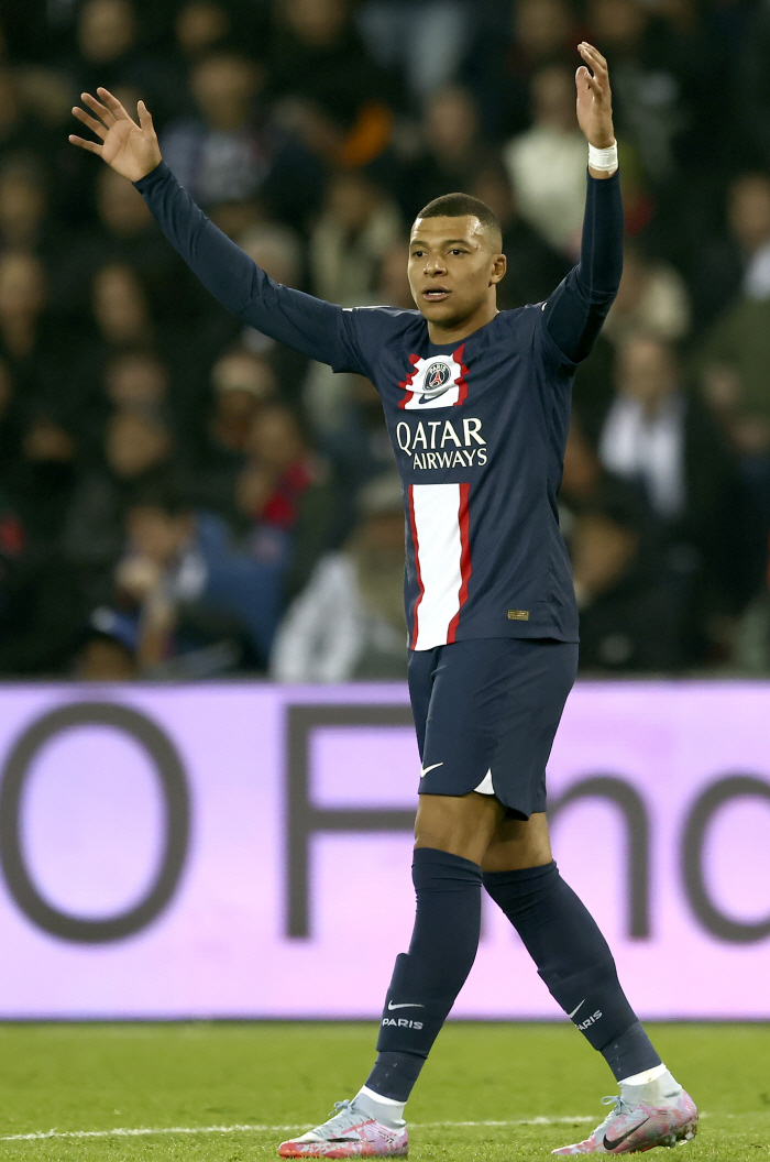 'MNM의 굴욕' PSG, B 뮌헨에 0대1 패배. 음바페, 네이마르, …