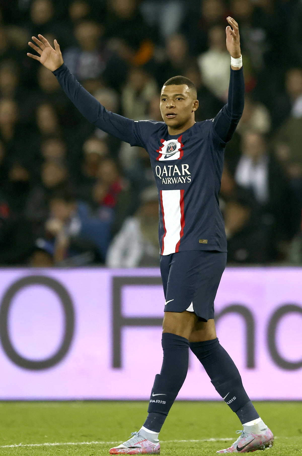 'MNM의 굴욕' PSG, B 뮌헨에 0대1 패배. 음바페, 네이마르, …