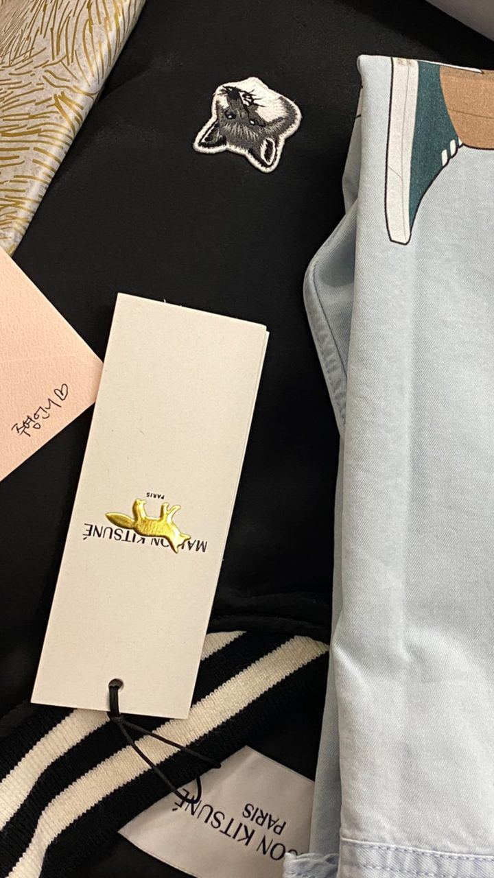 '이종석♥' 아이유, 이주영에 명품 '풀착장' 선물…이게 다 얼마야