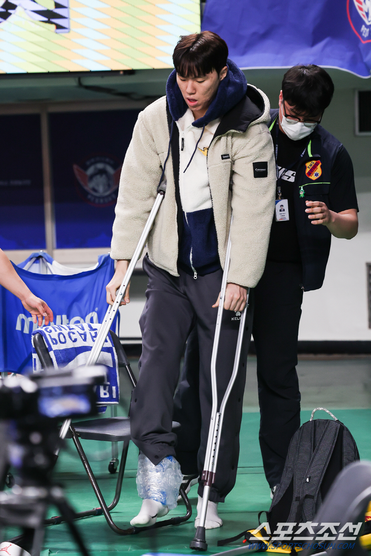 [현장분석] 이우석 부상, 프림의 괴력. 현대모비스, 승부처 고질병 도진…