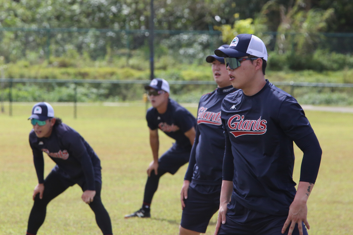 '후반기 4할타자→거포 변신' 23세 군필외야수 약속의 해 "이정후 형처…