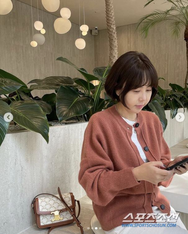 [SC이슈]'100억 CEO' 투투 황혜영, 뇌수막종 투병 공개…"지난 …