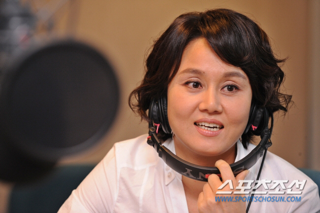 "이제훈 가슴골 물=약수" 이경실, 선 넘은 발언…이틀째 '시끌'[종합]