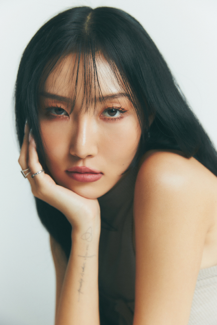 화사, '화사쇼' 종영 소감 "첫 단독 MC 새로워..값진 경험X공부 한…
