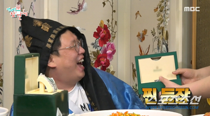 [종합]이국주, 매니저에게 천만원대 '명품 R'사 손목 시계 선물…통장까…