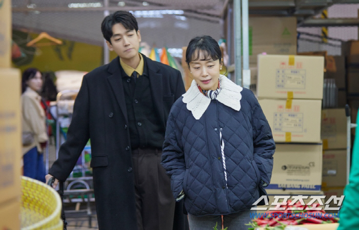 [SC프리뷰]전도연, 적대심 드러낸 신재하에 신경…'♥정경호'와 사랑싸움…