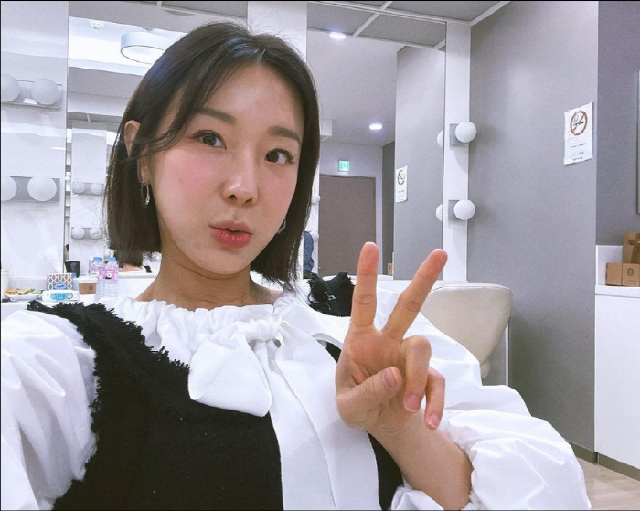 이지혜, '흡연'과 뗄 수 없는 인연…"또 아이러니 하게 금연마크가"