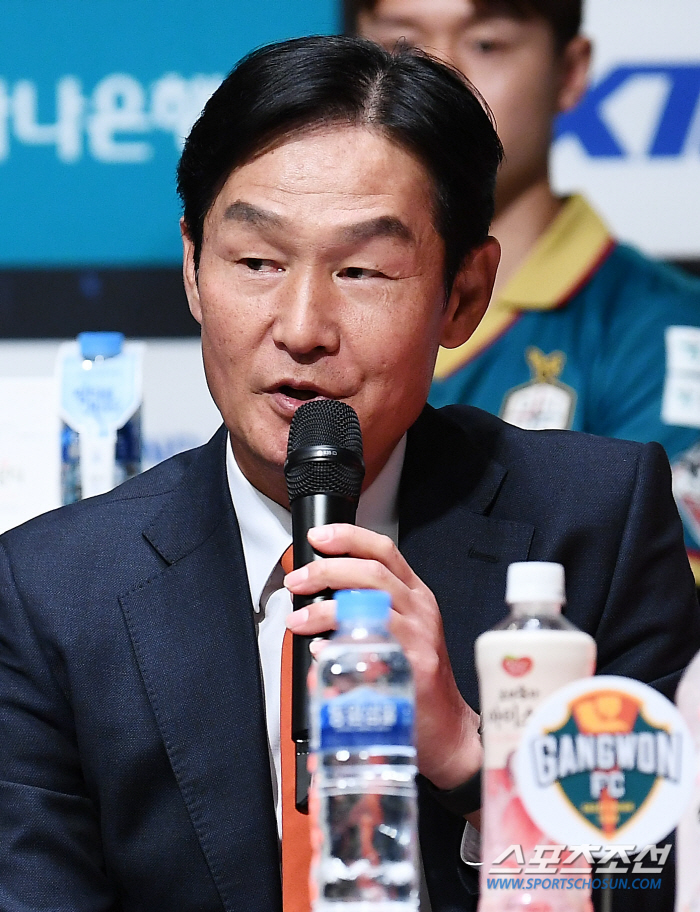 [K리그1 미디어데이]공기 바꾼 '신스틸러' 이정효 감독-'분위기메이커'…