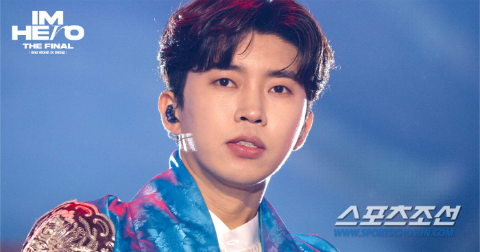 '임영웅 매직', 무대 넘어 극장가에서도 통했다! '아임 히어로 더 파이…