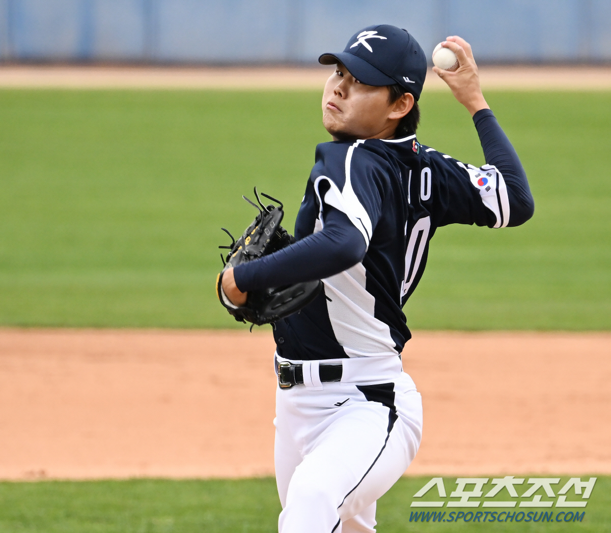 '우완 트로이카' 안우진-원태인-소형준 그리고 문동주, 우완 전성시대 열…