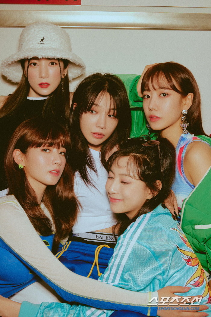 '데뷔 12주년' 에이핑크, 4월 새 미니앨범으로 컴백…1년2개월 만에 …