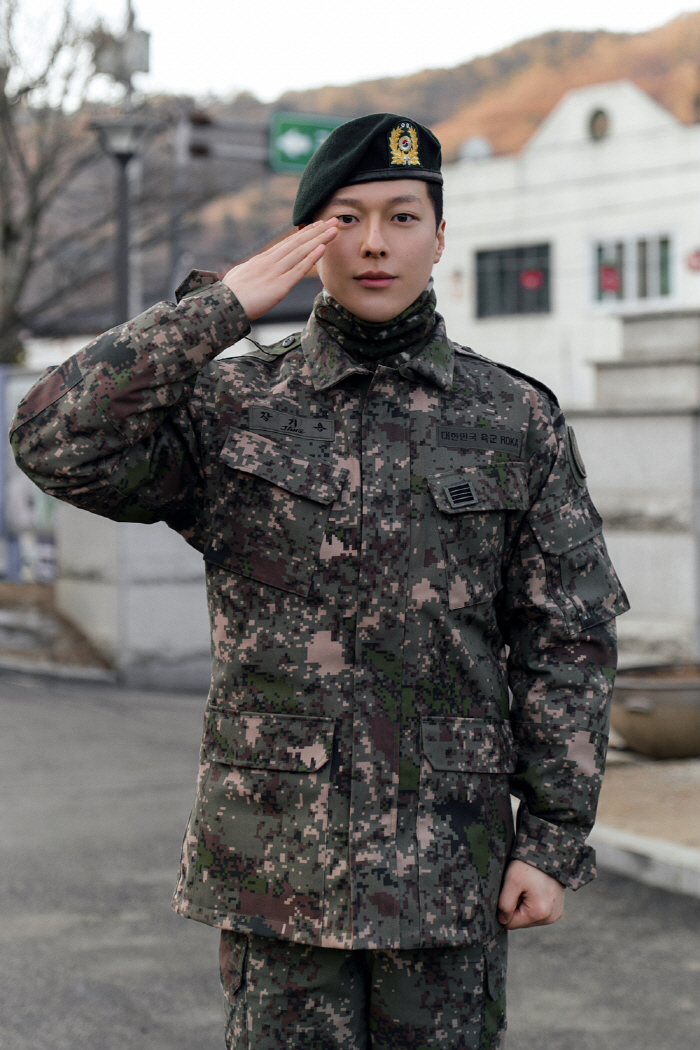 장기용, 오늘(22일) 육군 만기 전역…YG와 재계약 의리[공식]