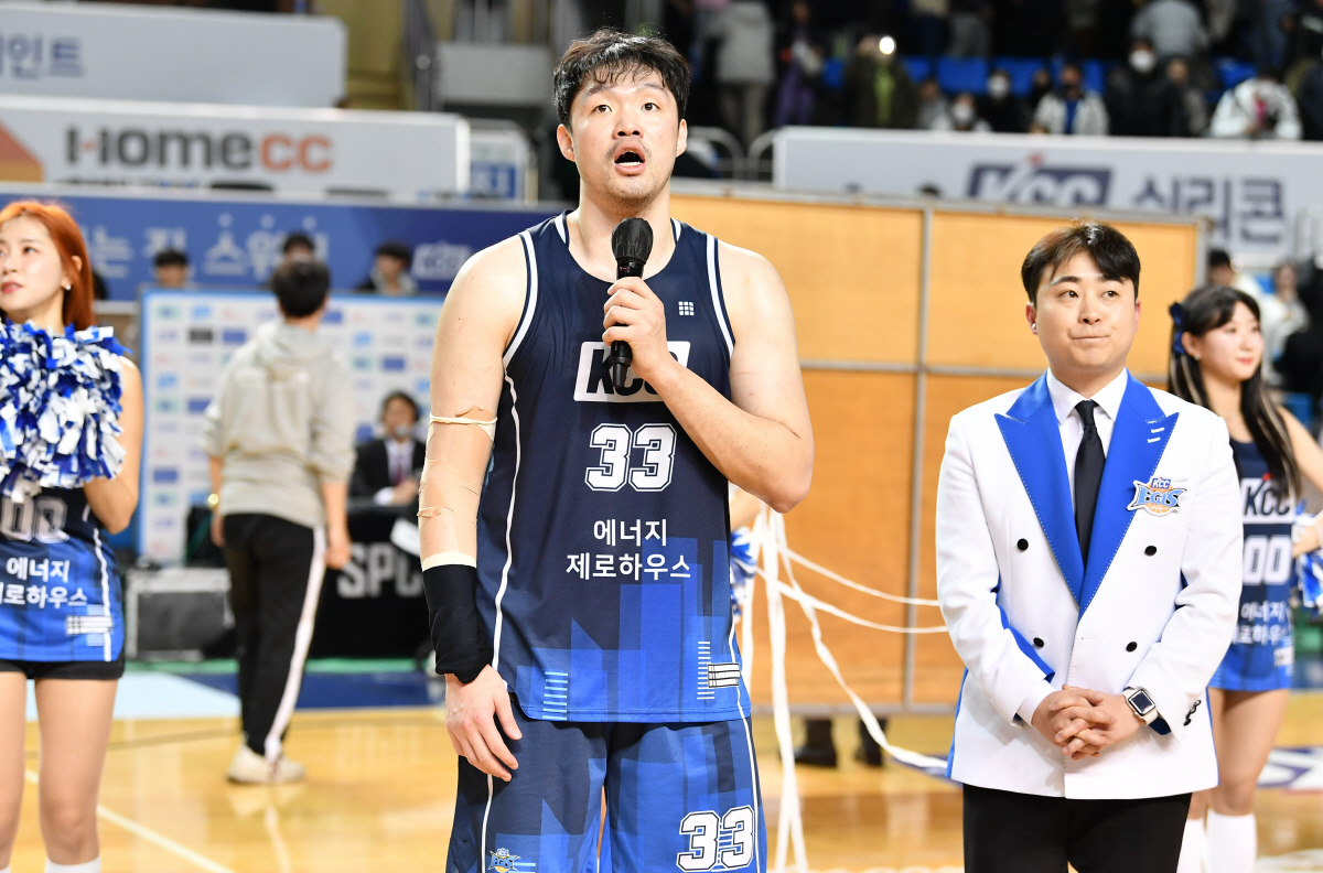 KCC 연패탈출 '양대공신' 정창영+이승현의 고백…"허 웅 공백 힘들지만…