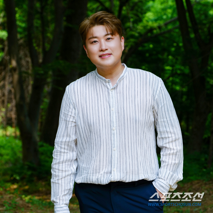 김호중, 지진피해 어린이 긴급구호에 5천만원 기부…팬카페 '트바로티'도 …