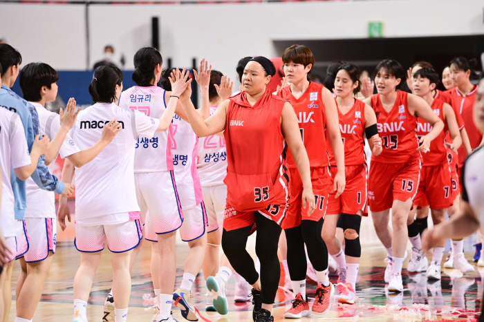 BNK, 2위 싸움에서 가장 유리해진 이유는?