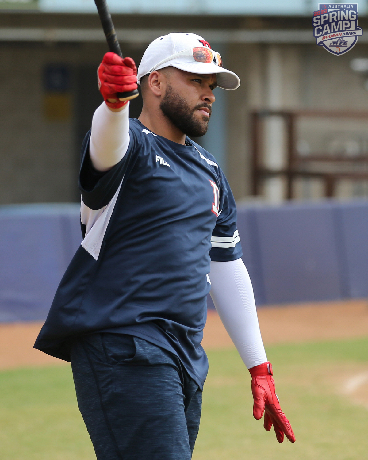 역대 외인 안타 2위는 잊어라…첫 경기에 안타 신고 "제대로 시작"