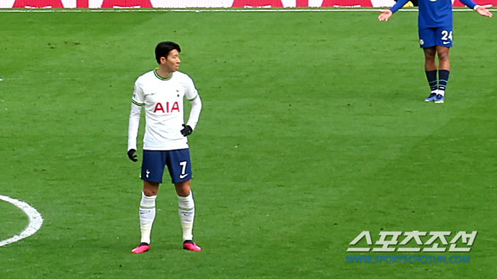 [EPL현장리뷰]'손흥민 투입 2분만에 쐐기고 출발점' 토트넘, 첼시에 …