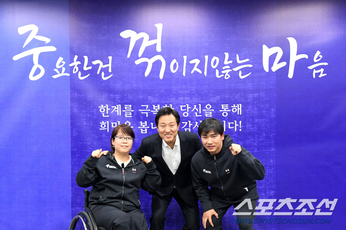 오세훈 시장,"중꺾마'서울시장애인선수단과 훈훈한 오찬