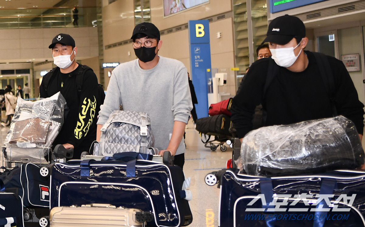 "현수가 전화 안 받던데요" 양의지 입담, "꼭 미국 가겠다" 비장한 원…