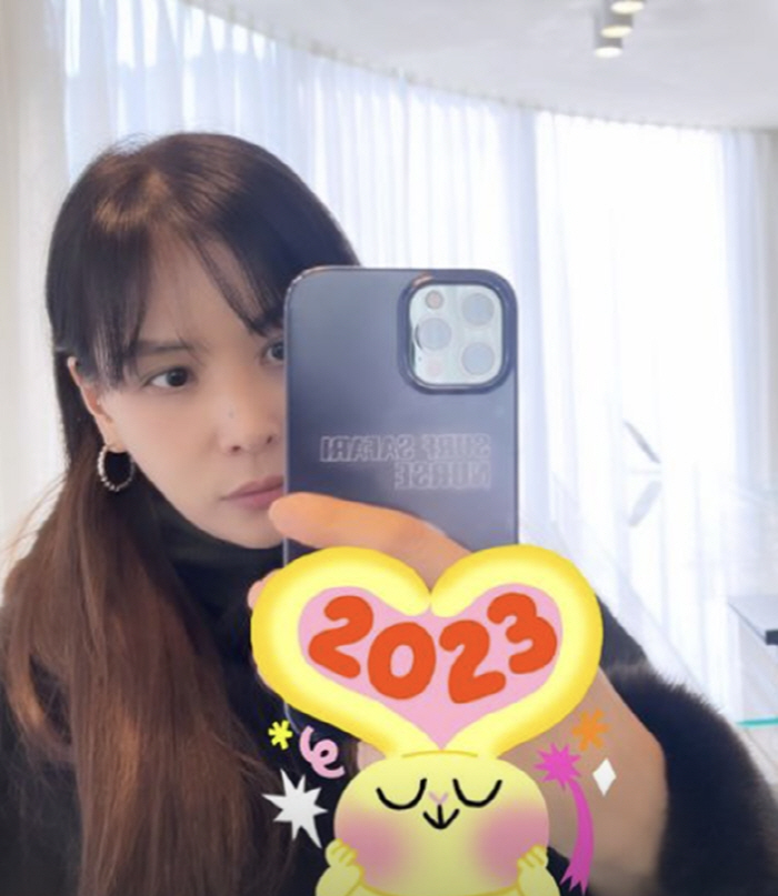 '장동건♥' 고소영, 50대가 '시스루 앞머리' 이렇게 잘 어울려?
