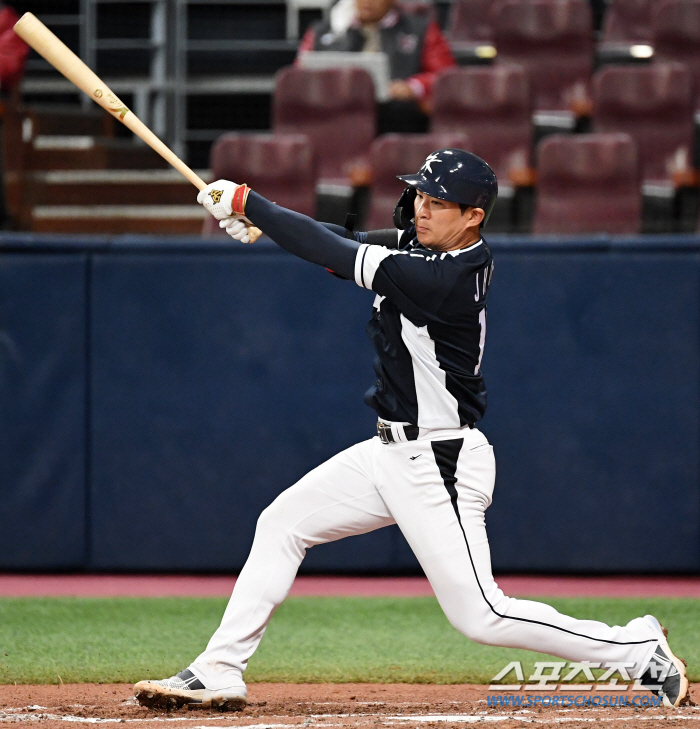 고영표 3이닝 무실점→박건우+오지환 6안타 7타점 합작…WBC 대표팀 국…