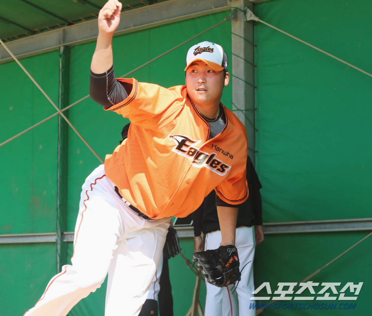 [오키나와]개막전 선발보다 더 중요한게…한화 국내 에이스 김민우의 다짐,…