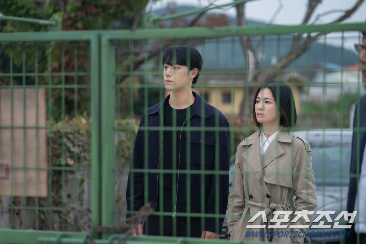 10일 공개 '더글로리' 파트2, 영등위가 스포일러? "피해자들의 연합과…